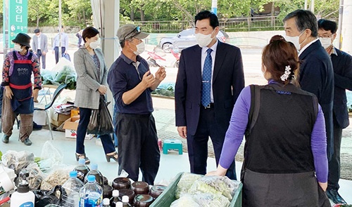 의왕시 농산물 직거래장터 개소