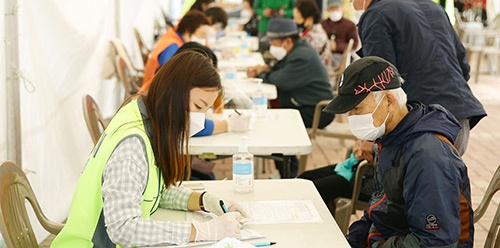 의왕시, 코로나19 만75세 이상 예방접종 조기 완료