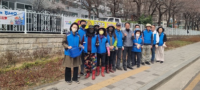 의왕시 부곡동주민자치위원회, 봄맞이 야생화군락지 조성