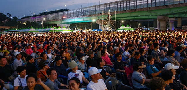 제19회 의왕백운호수축제 성료... 3만여 명 찾아